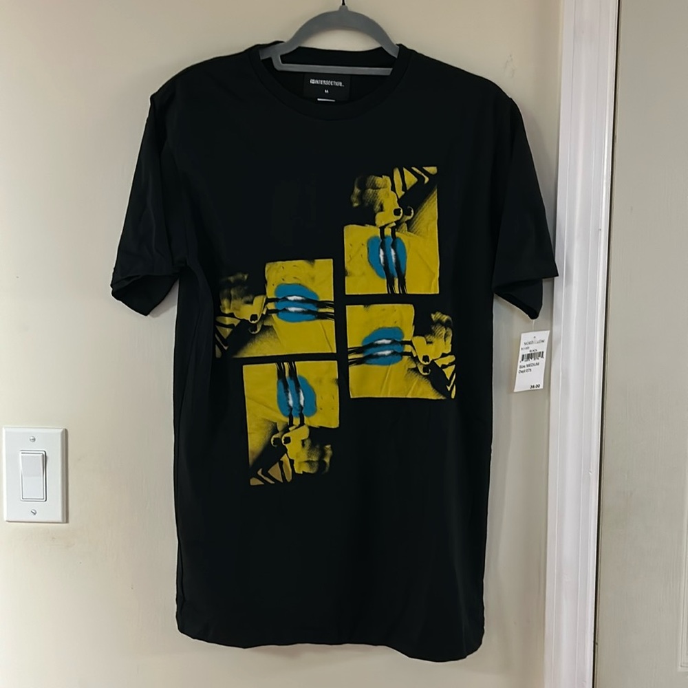 Intersection Graphic Tee Shirt
